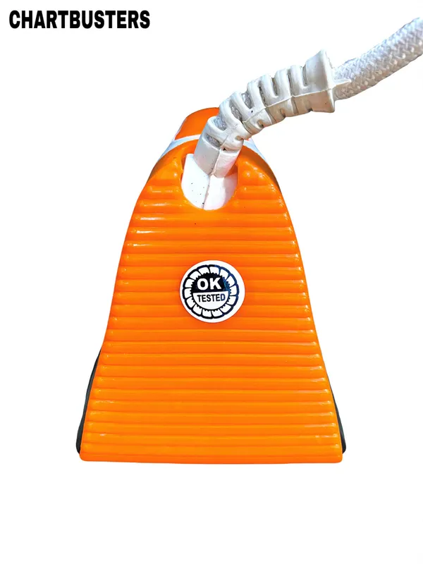Orange_Victoria_Classic_Looks_Iron_For_Your_Classy_Home,_Long_Life,_Budget_Friendly_750_W_Dry_Iron