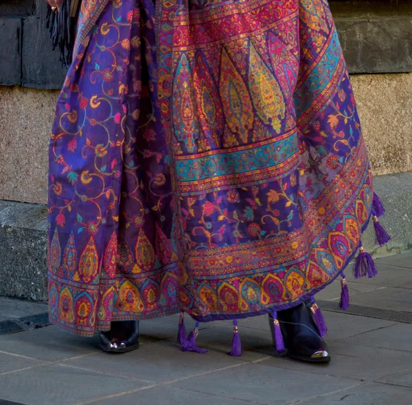 Organza_Silk_Kashmiri_Woven_Saree