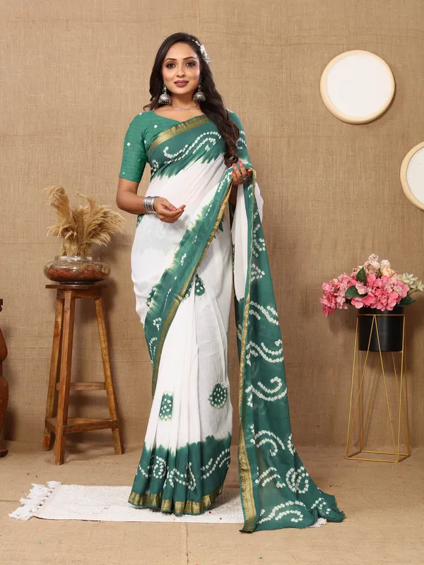 Green_Cotton_Blend_Saree_for_Women