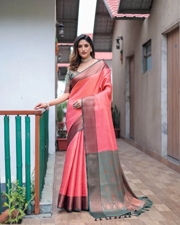 Red_Silk_Blend_Saree_for_Women