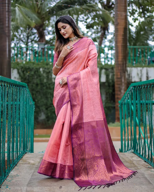 Pink_Silk_Blend_Saree_for_Women