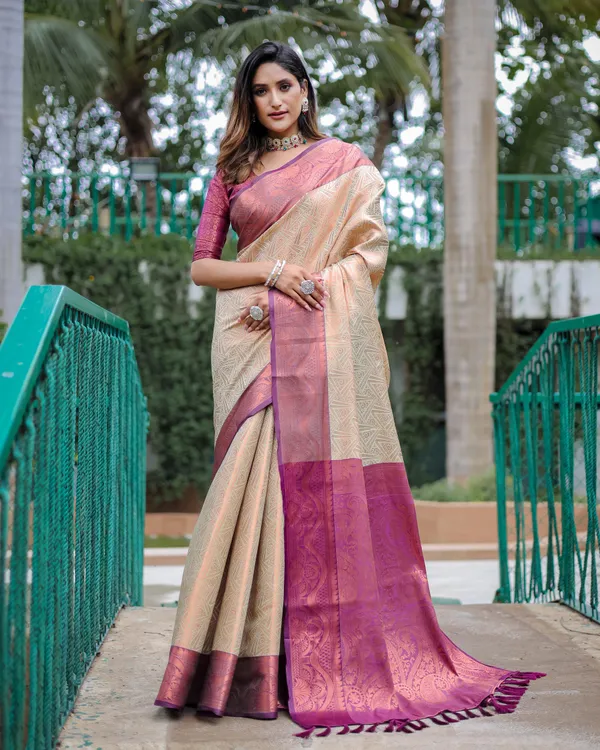 Cream_Silk_Blend_Saree_for_Women
