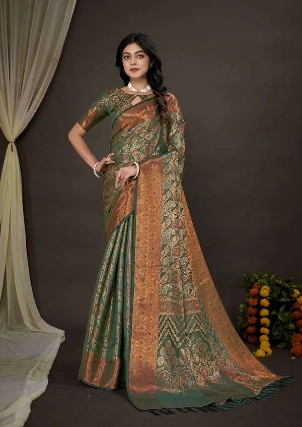 Dark_Green_Silk_Blend_Saree_for_Women
