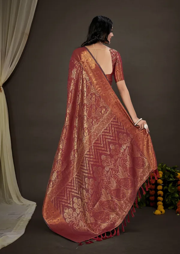 Maroon_Silk_Blend_Saree_for_Women