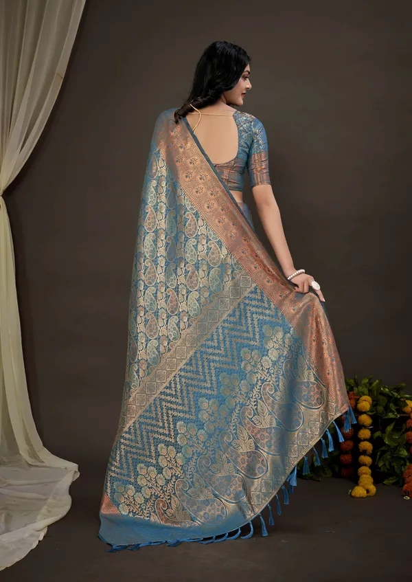 Green_Silk_Blend_Saree_for_Women