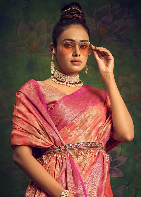 Pink_Silk_Blend_Saree_for_Women