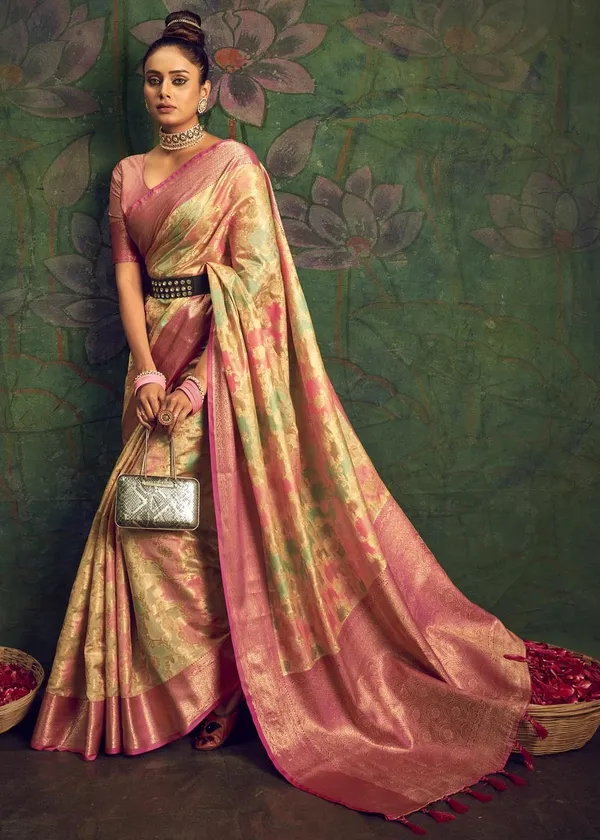 Gold_Silk_Blend_Saree_for_Women