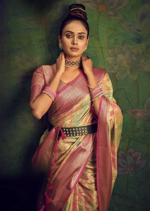 Gold_Silk_Blend_Saree_for_Women