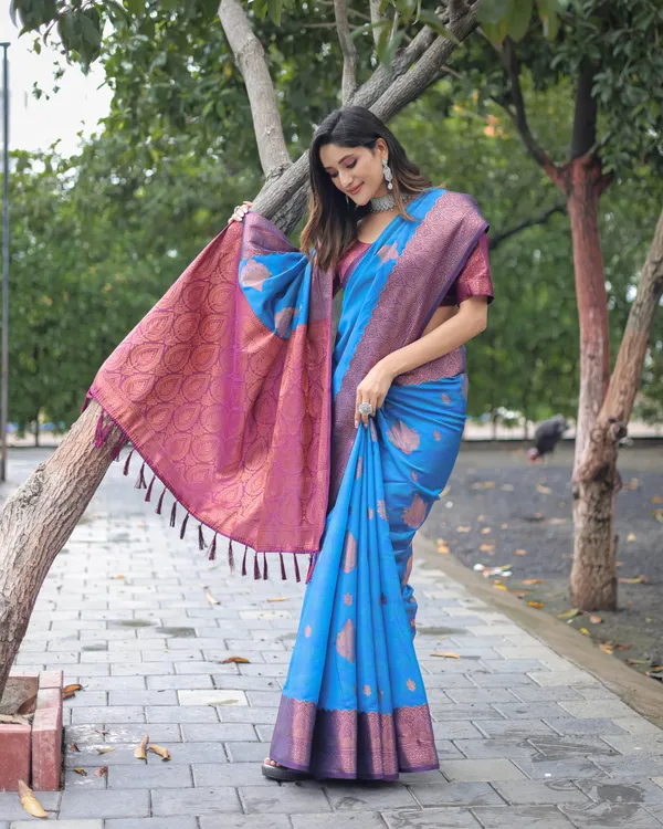 Blue_Silk_Blend_Saree_for_Women