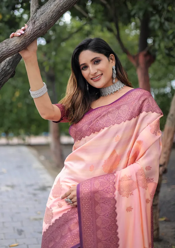 Pink_Silk_Blend_Saree_for_Women