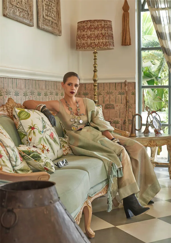 Beige_Silk_Saree_for_Women