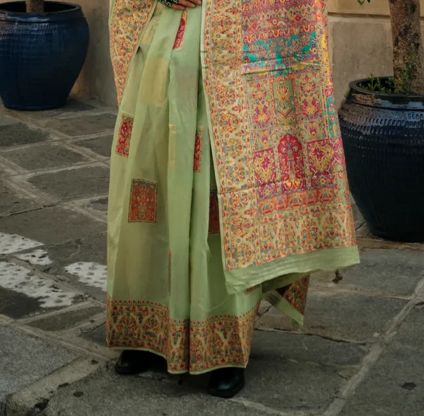 Silk_Kashmiri_Handloom_Saree