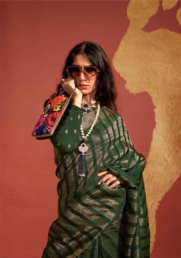 Pure_Viscose_Woven_Saree