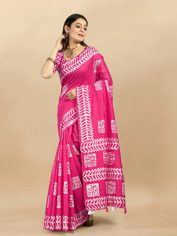 Pink_Cotton_Blend_Saree_for_Women