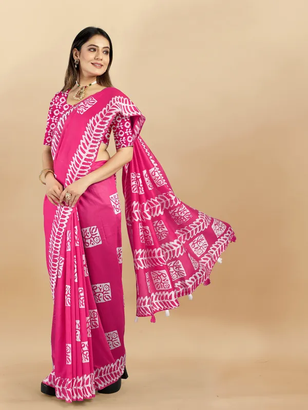 Pink_Cotton_Blend_Saree_for_Women