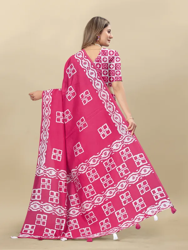 Pink_Cotton_Blend_Saree_for_Women