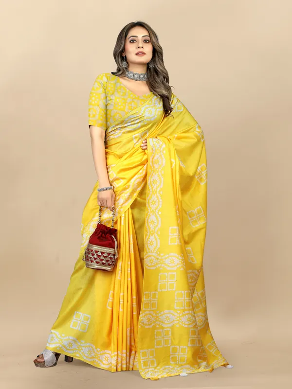 Yellow_Cotton_Blend_Saree_for_Women
