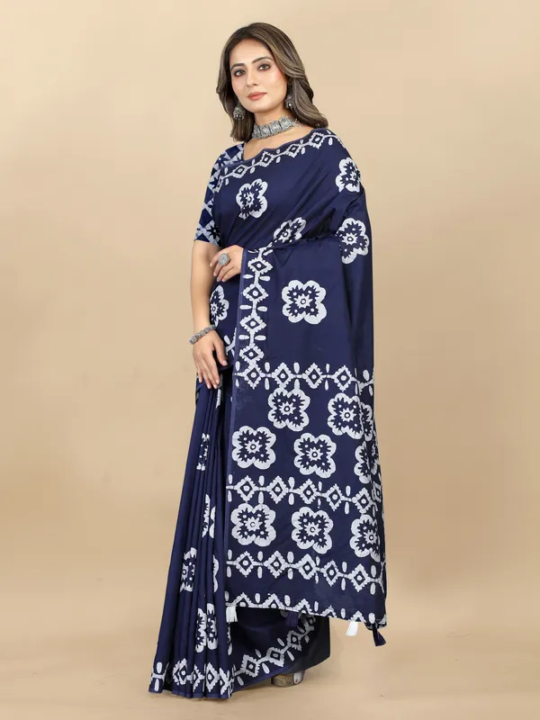 Blue_Cotton_Blend_Saree_for_Women