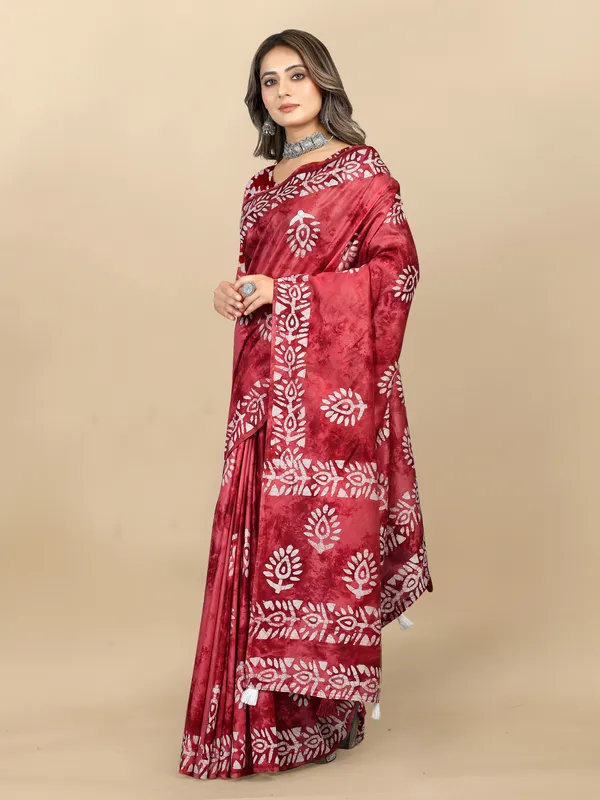 Maroon_Cotton_Blend_Saree_for_Women