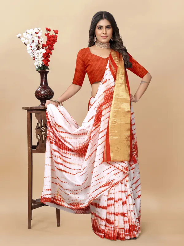 Red_Cotton_Blend_Saree_for_Women