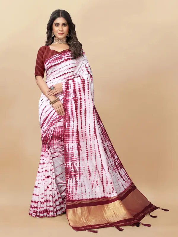 Purple_Cotton_Blend_Saree_for_Women