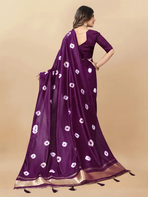 Purple_Cotton_Blend_Saree_for_Women