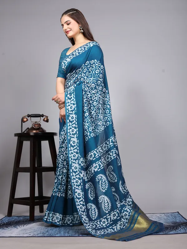 Blue_Cotton_Blend_Saree_for_Women