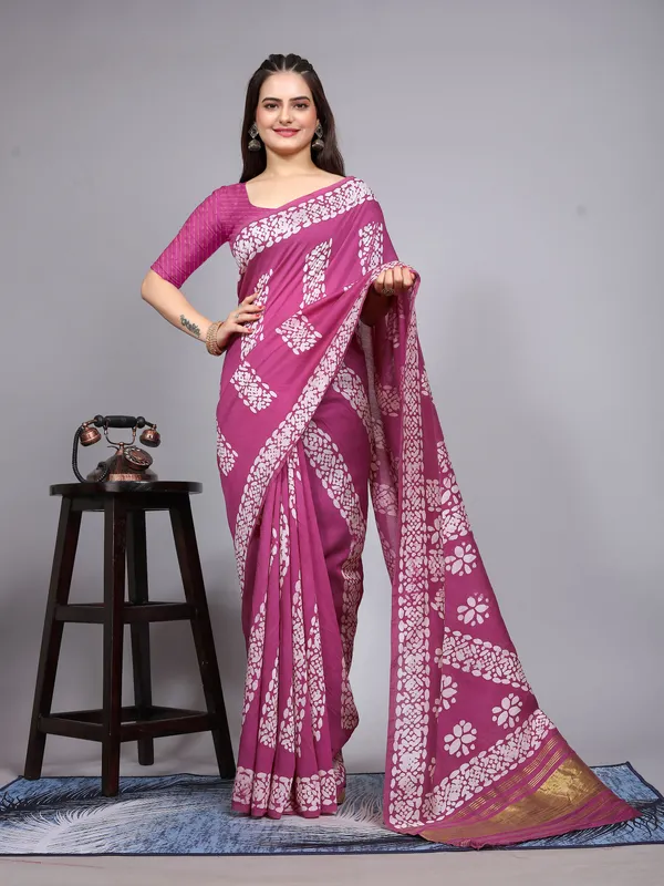 Purple_Cotton_Blend_Saree_for_Women