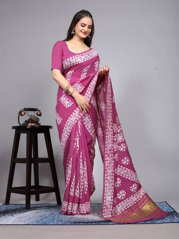 Purple_Cotton_Blend_Saree_for_Women