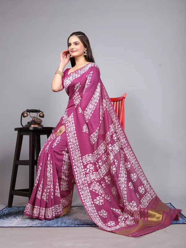 Purple_Cotton_Blend_Saree_for_Women