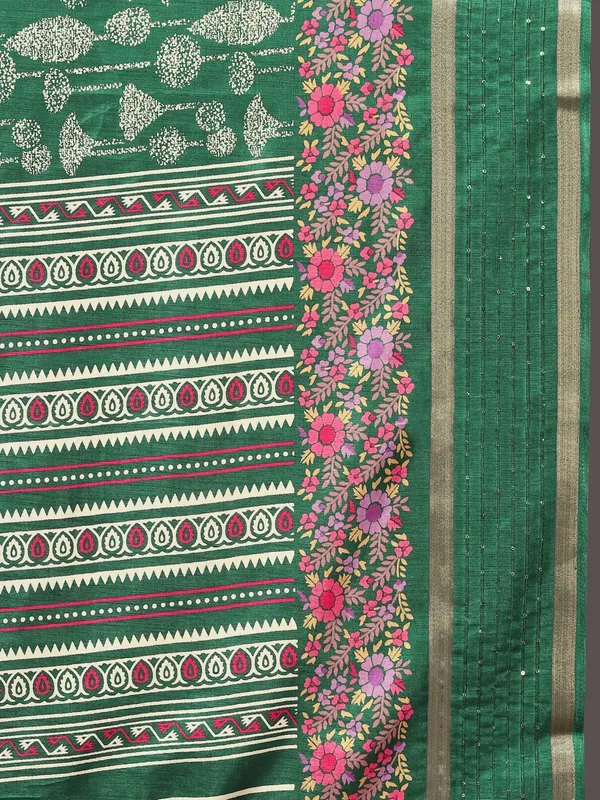 Green_Silk_Blend_Saree_for_Women