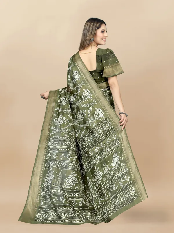 Green_Cotton_Blend_Saree_for_Women