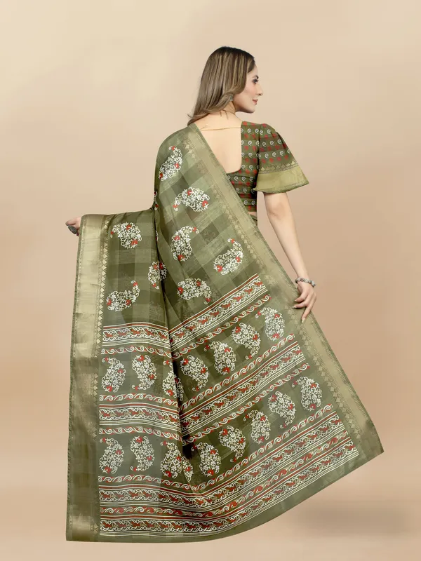 Green_Cotton_Blend_Saree_for_Women