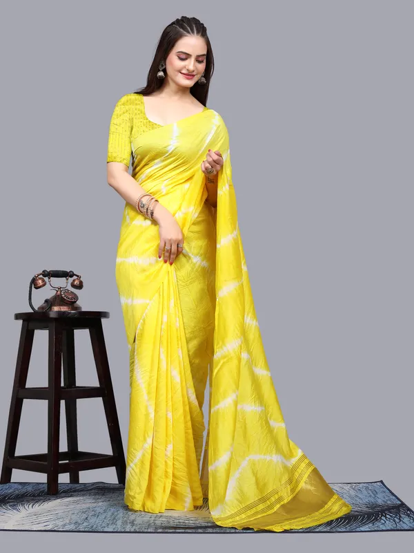 Yellow_Cotton_Blend_Saree_for_Women