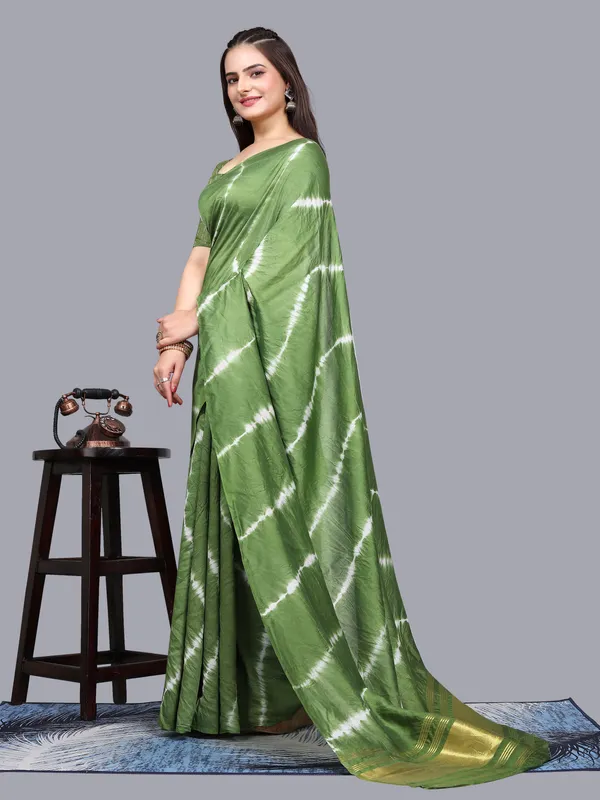 Green_Cotton_Blend_Saree_for_Women