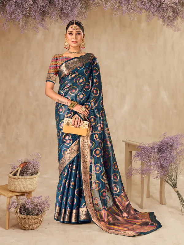 Green_Organza_Saree_for_Women