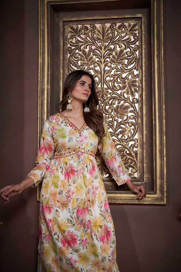 Premium_Range_Yellow_Color_Rayon_Kurta_Set_for_Women