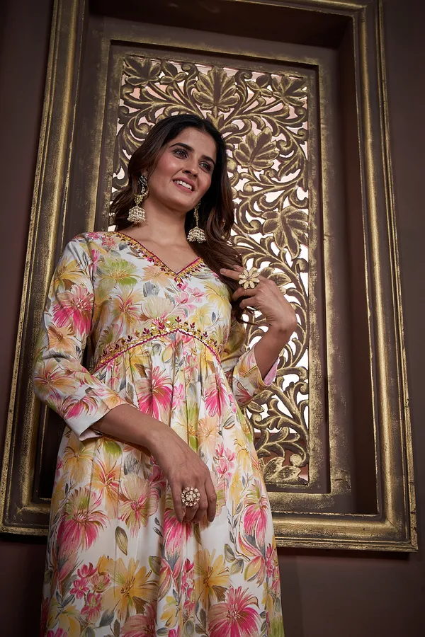 Premium_Range_Yellow_Color_Rayon_Kurta_Set_for_Women