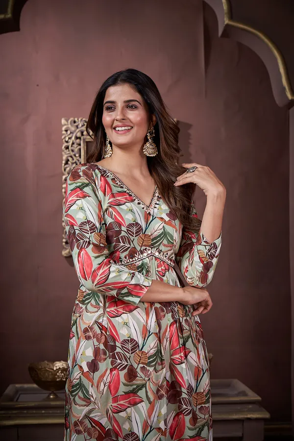 Red_Rayon_Kurta_Set_for_Women