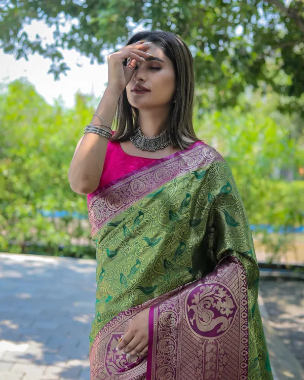 Green_Silk_Blend_Saree_for_Women