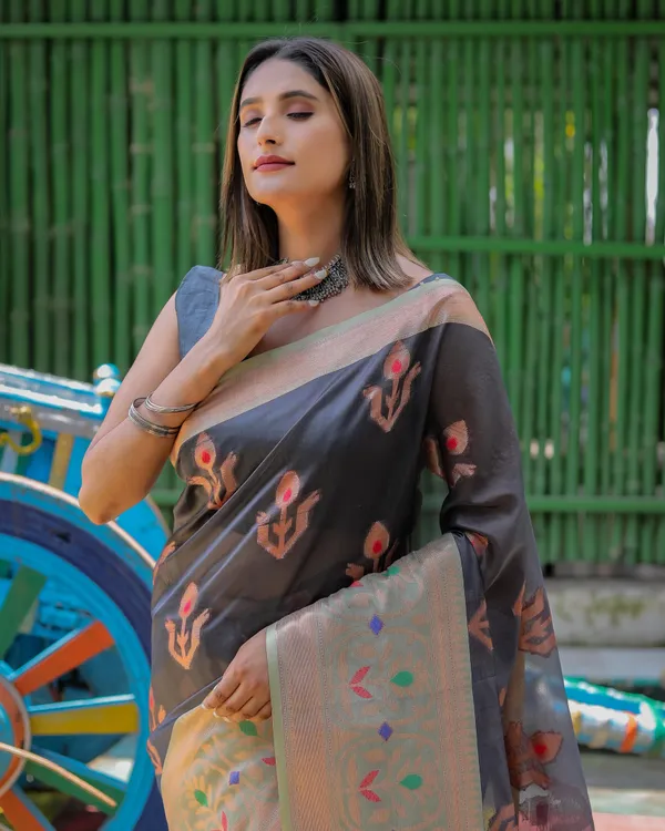 Grey_Organza_Saree_for_Women