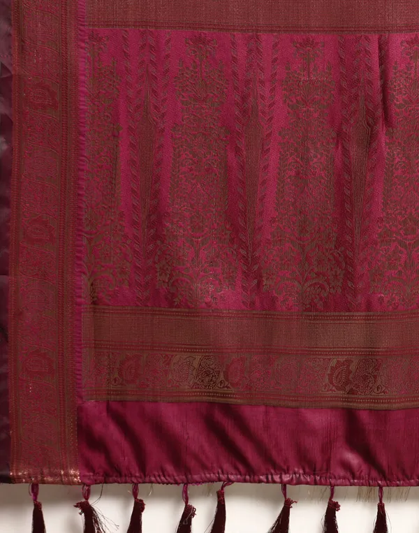 Maroon_Silk_Blend_Saree_for_Women