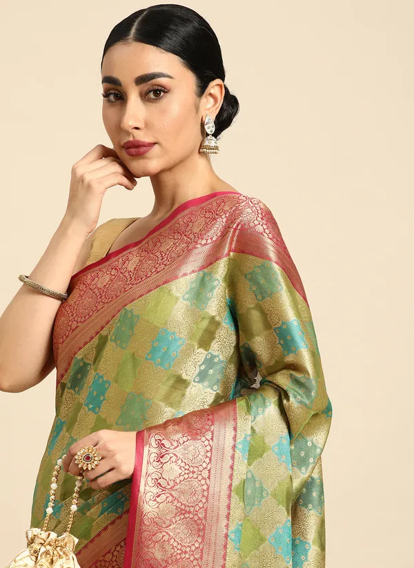 Green_Silk_Blend_Saree_for_Women