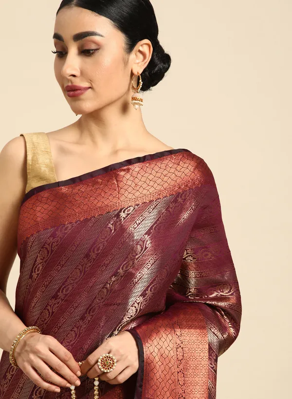 Maroon_Silk_Blend_Saree_for_Women
