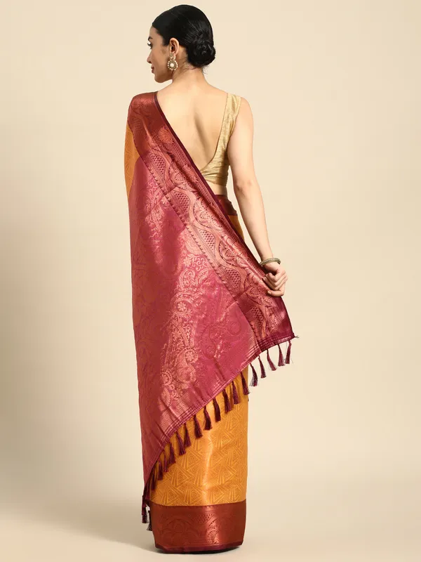 Mustard_Silk_Blend_Saree_for_Women