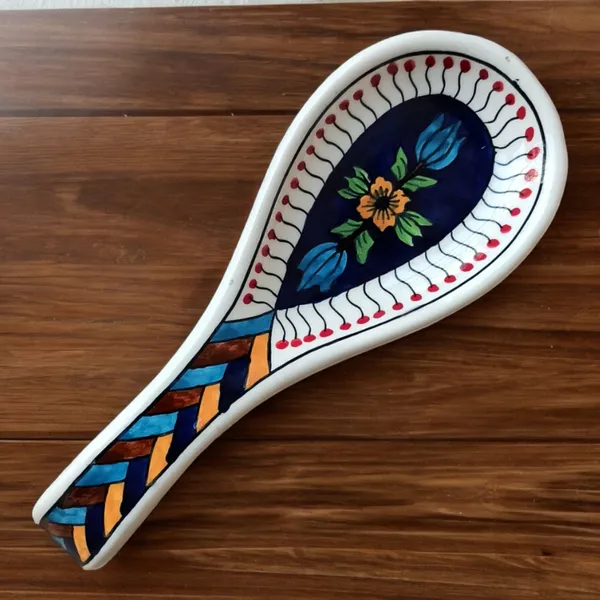 Hand-Painted_Ceramic_Spoon_Rest_with_Floral_Design,_Pack_of_1,_Made_In_India