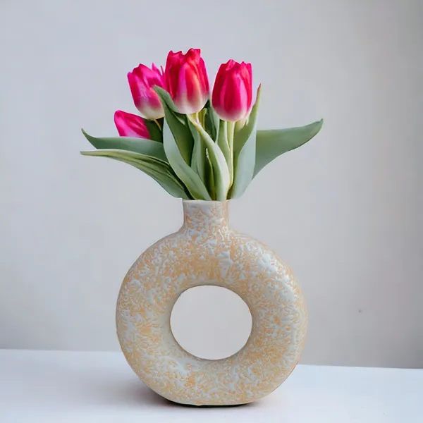 6_Inch_Ceramic_Donut_Vase_|_Flower_Vase_Pampas_Grass_Vase_for_Bedroom_and_Dinning_Table_|_7_Inch