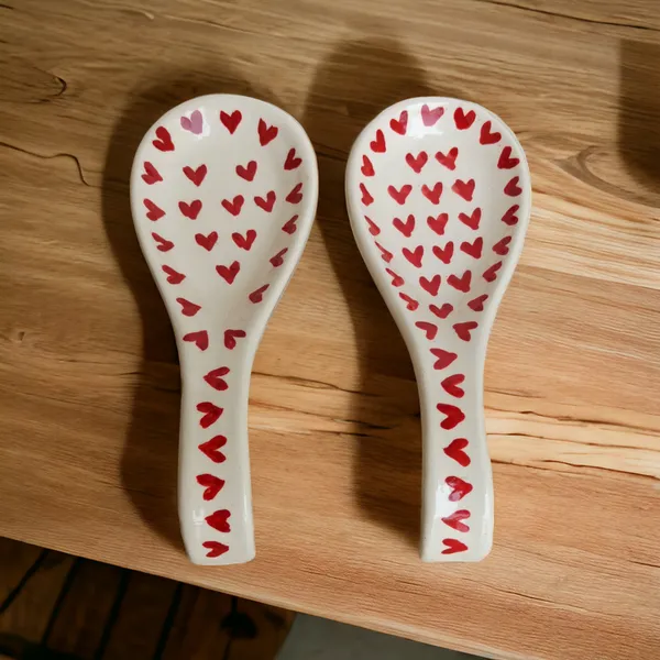 Madarks_Ceramic_Hand_Painted_Hand_Glazed_Spoon_Rest_Pack_of_2_-_Ceramic_Spoon_Holder_-_Spoon_Holder_for_Stove_Top_-_Modern_Spoon_Rest_for_Kitchen_Counter_(White)