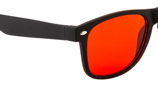 Stylish_Orange_Wayfarer_Premium_UV_Protected_Sunglasses_For_Men