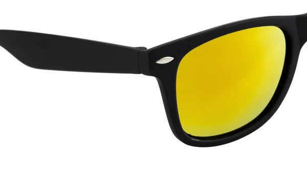 Stylish_Golden_Wayfarer_Premium_UV_Protected_Sunglasses_For_Men